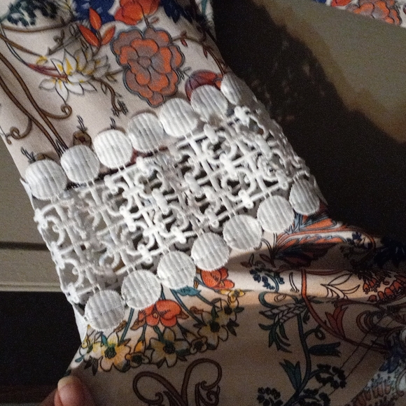 Win win pinwheel sleeve tunic large to xl - Picture 3 of 4